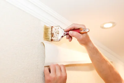 Pose de papier peint à Vicq — revêtements muraux et toiles de verre